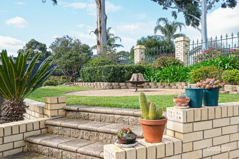 Property photo of 4 Hams Road Flagstaff Hill SA 5159