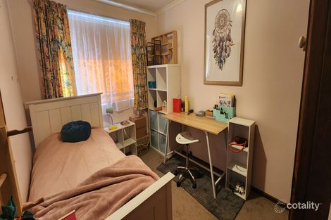 Property photo of 3 Buttercup Grove Morphett Vale SA 5162