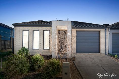 Property photo of 6 Loewe Chase Weir Views VIC 3338