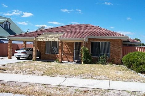 5 Boorabbin Pl, Ballajura, WA 6066
