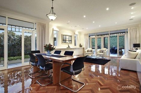 Property photo of 2/1 College Parade Kew VIC 3101