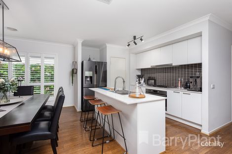 Property photo of 21 Evesham Drive Point Cook VIC 3030