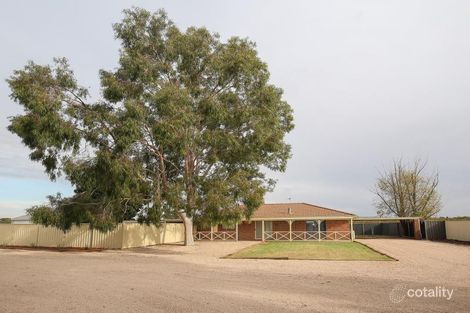 Property photo of 104 Kulkyne Way Red Cliffs VIC 3496