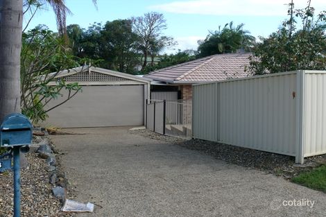 Property photo of 3 Rosedale Place Helensvale QLD 4212