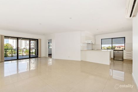 Property photo of 17/24-26 Parker Street Labrador QLD 4215