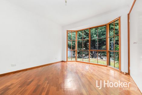 Property photo of 69 Huntington Drive Hampton Park VIC 3976