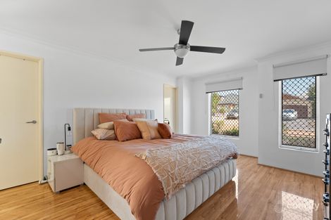 Property photo of 32 Usher Meander Baldivis WA 6171