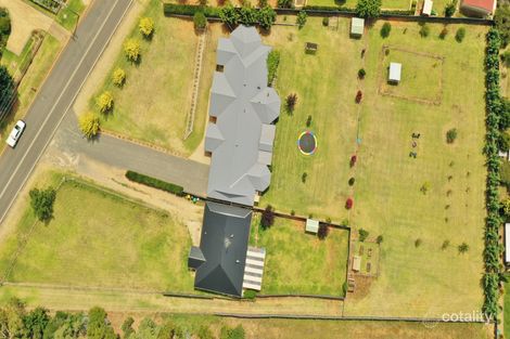 Property photo of 36 Hills Street Young NSW 2594