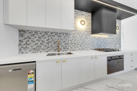 Property photo of 8 Cavill Way Tarneit VIC 3029