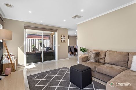 Property photo of 7 Honeydew Street Mickleham VIC 3064