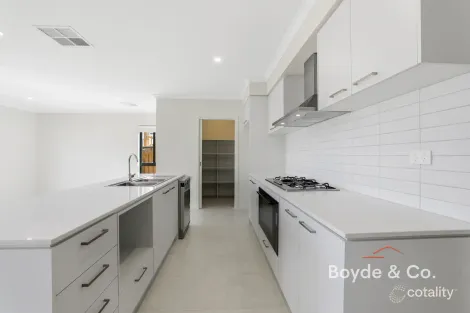 14 Marshall Ave, Warragul, VIC 3820