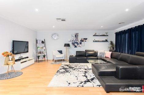 Property photo of 7 Arrowhead Street Manor Lakes VIC 3024