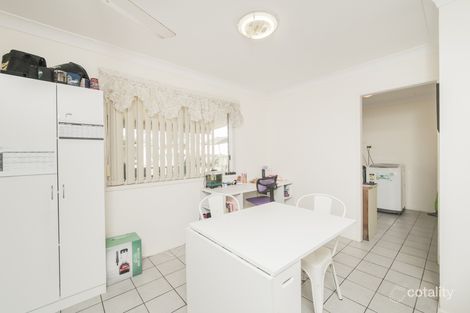 Property photo of 4 Hicks Close Gracemere QLD 4702