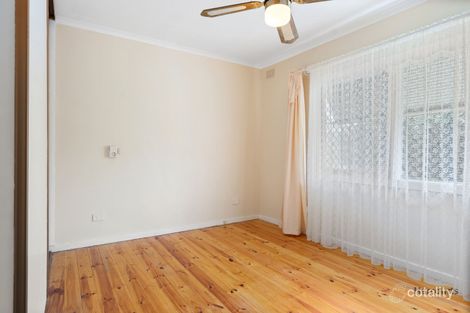 Property photo of 25 Peregrine Crescent Christie Downs SA 5164