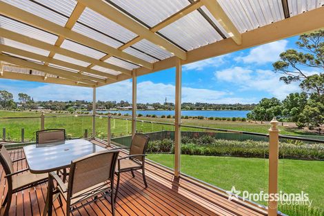 Property photo of 23 Lakeside Court Hamilton VIC 3300