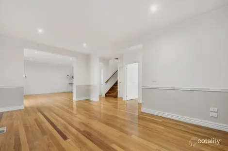 Property photo of 1/5 Glenmanor Close Templestowe VIC 3106