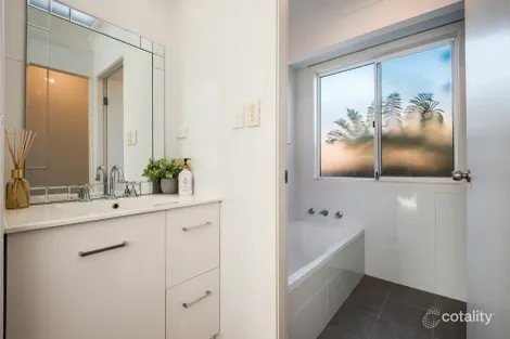 Property photo of 11 River Street Springfield NSW 2250