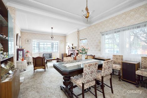 Property photo of 32 First Avenue Rodd Point NSW 2046