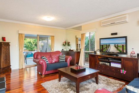 Property photo of 67 Marbella Drive Benowa QLD 4217