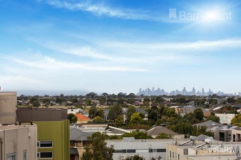 Property photo of 33/1 Woodward Way Caroline Springs VIC 3023