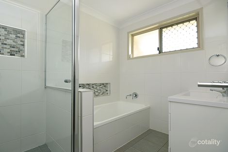 Property photo of 2 Hinkler Crescent Wilsonton QLD 4350