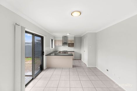 Property photo of 36 Bulbul Crescent Fletcher NSW 2287