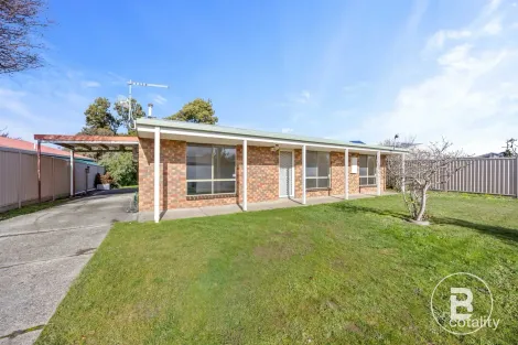 19 Hopkins Ct, Sebastopol, VIC 3356