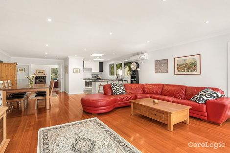 Property photo of 22 Greenways Road Glen Waverley VIC 3150