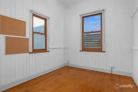 Property photo of 1/20 Nicklin Street Coorparoo QLD 4151