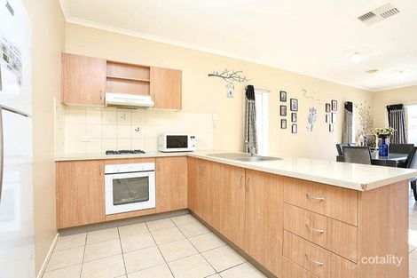 Property photo of 23 Northstead Way Craigieburn VIC 3064