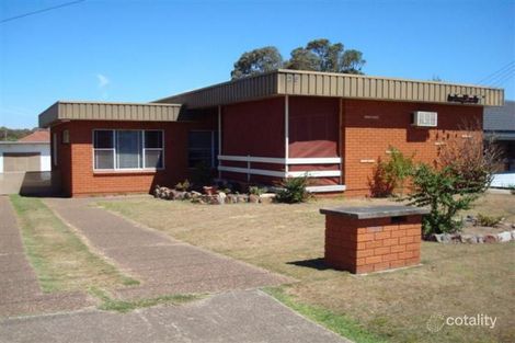 25 Lenox St, Beresfield, NSW 2322