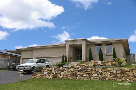 4 Krista Ct, Cardiff South, NSW 2285