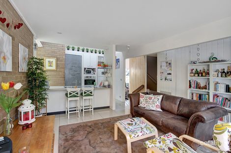 Property photo of 9 Walhalla Drive Ringwood East VIC 3135