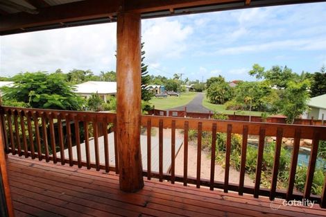 Property photo of 17 Rebecca Jane Parade Kurrimine Beach QLD 4871