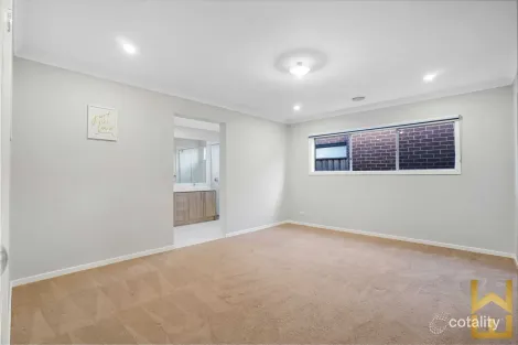 Property photo of 26 Rosewater Street Manor Lakes VIC 3024