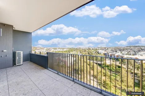 Property photo of 1/4 Fordham Way Oran Park NSW 2570