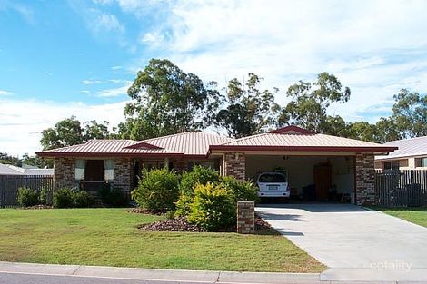 25 Hamilton Dr, Clinton, QLD 4680
