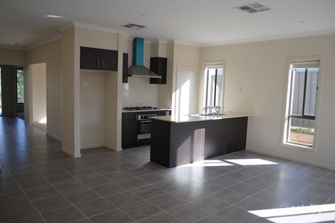 Property photo of 22 Tilwinda Place Truganina VIC 3029
