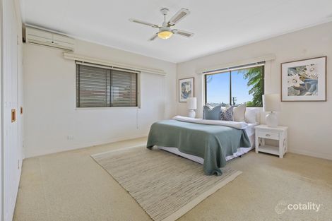 Property photo of 33 Melville Terrace Wynnum QLD 4178