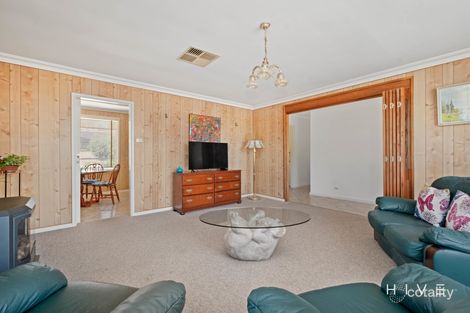 Property photo of 126 Carruthers Street Curtin ACT 2605