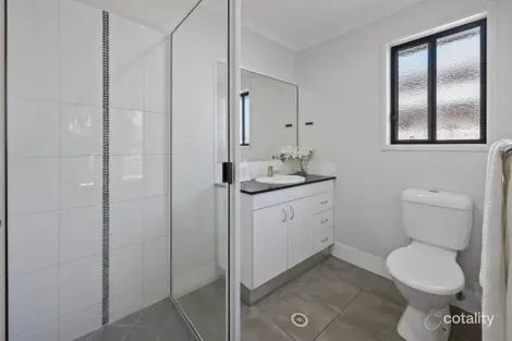 Property photo of 63 Whitehaven Drive Blacks Beach QLD 4740