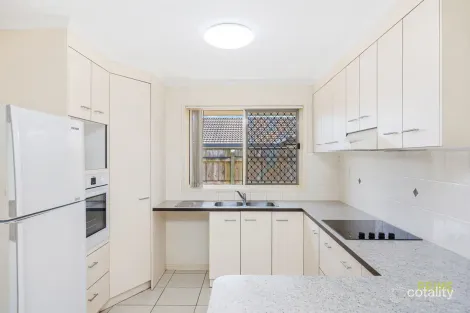 Property photo of 26 Topaz Circuit Urangan QLD 4655