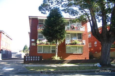 2/8 Fourth Ave, Campsie, NSW 2194