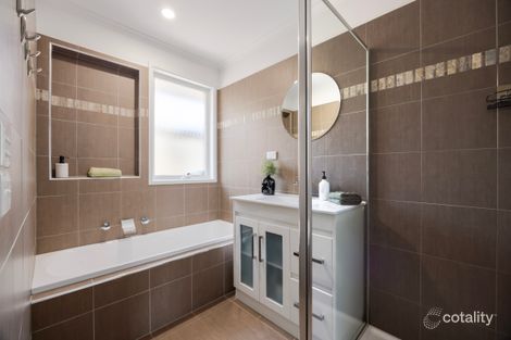 Property photo of 50 McEwen Drive Sunbury VIC 3429