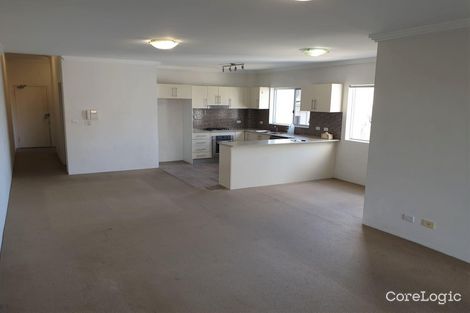 Property photo of 16/11-13 Oaks Avenue Dee Why NSW 2099