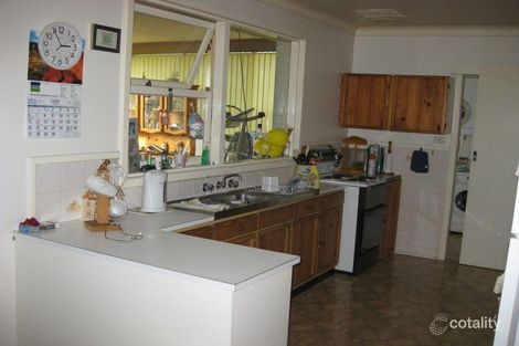 8 Waratah Cres, South Bunbury, WA 6230