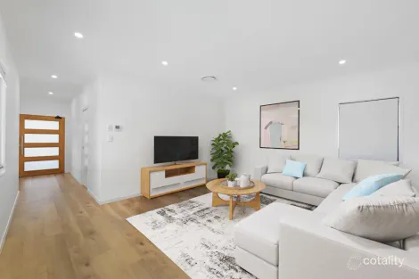 Property photo of 2 Benjamen Crescent Nirimba QLD 4551