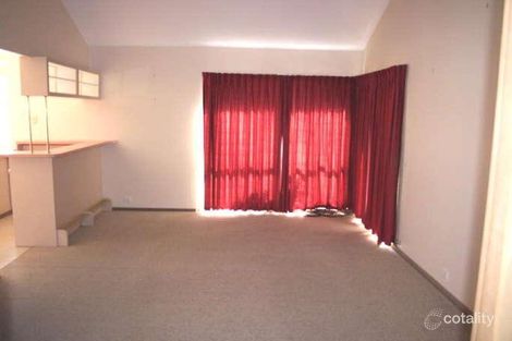 Property photo of 11 Hayle Court Craigieburn VIC 3064