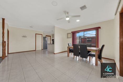 Property photo of 24 Dona Drive Hoppers Crossing VIC 3029