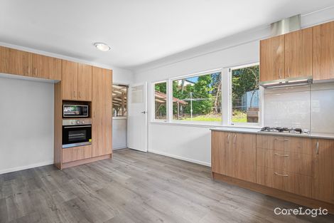 Property photo of 10 Oatland Crescent Holland Park West QLD 4121